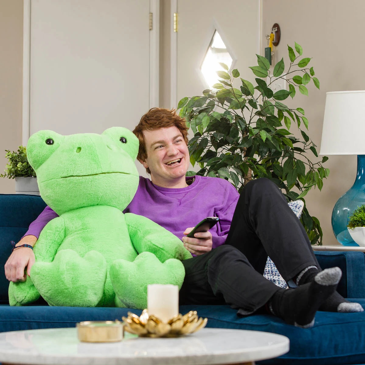 Giant Spring Green Frog Stuffed Animal | Build-A-Bear® - US 3298
